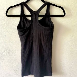 Lululemon ebb to street tank